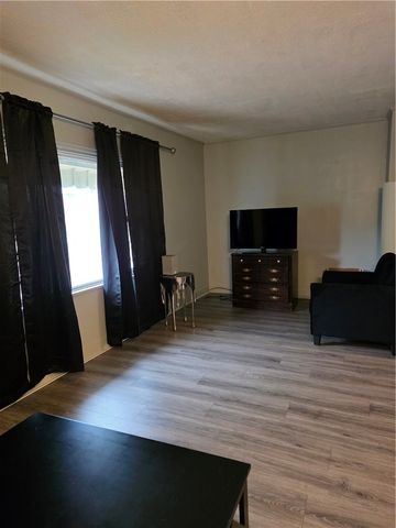 710 5th St, Charleroi Boro, PA 15022