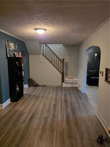 710 5th St, Charleroi Boro, PA 15022