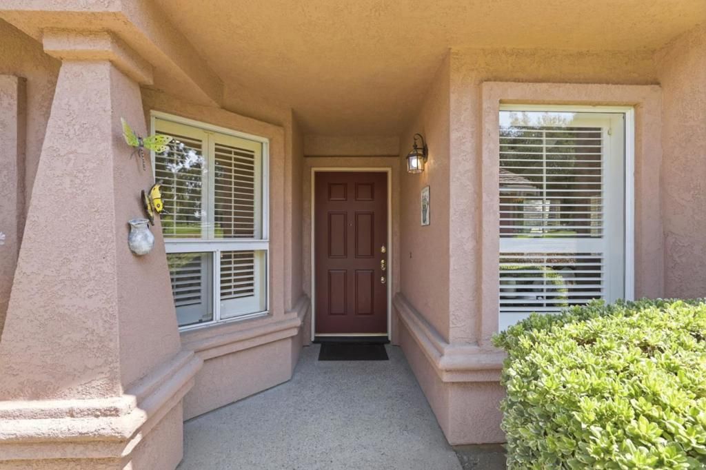 Image 2 of property listing at 4012 Clubhouse Court, San Jose, CA 95135