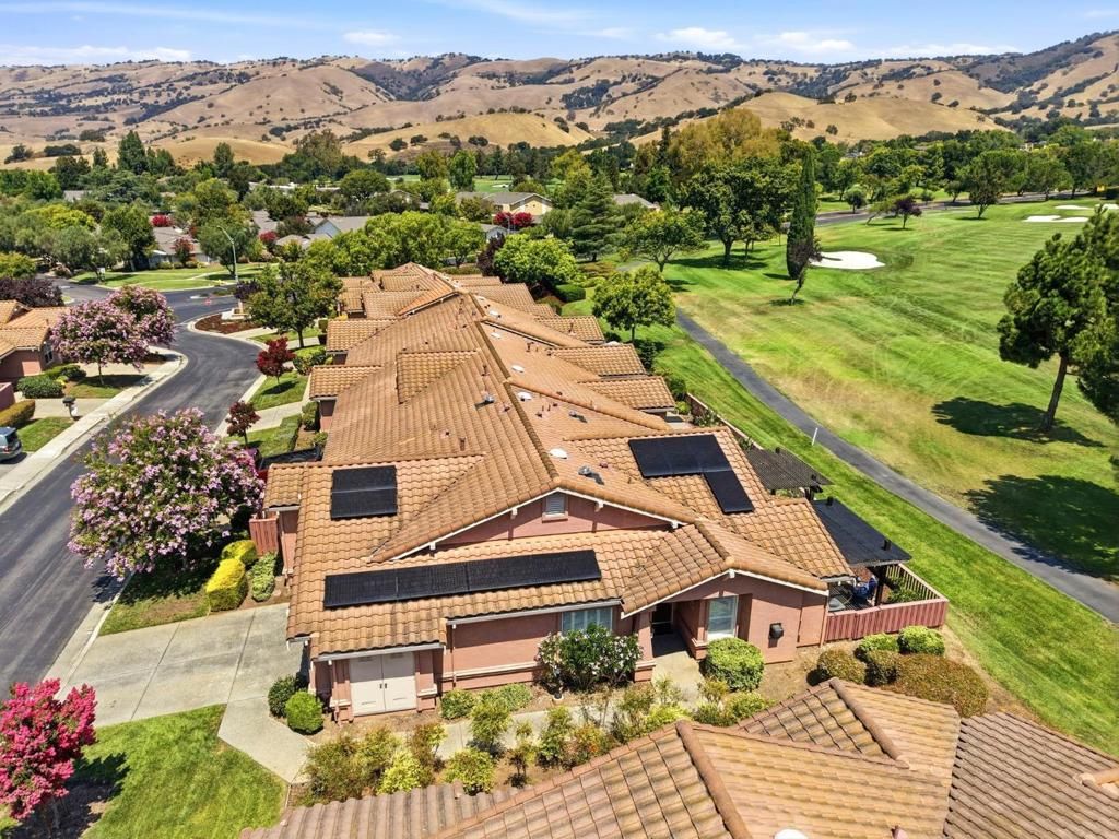 Image 33 of property listing at 4012 Clubhouse Court, San Jose, CA 95135