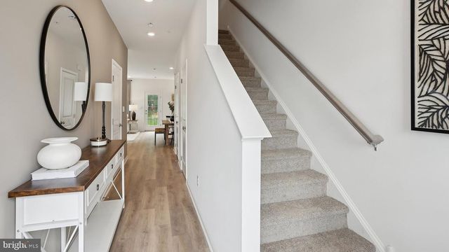 250 DERBY DR, Coatesville, PA 19320