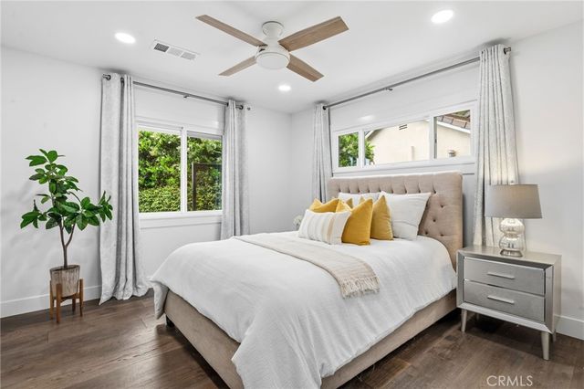 5031 El Adobe Lane, La Crescenta, CA 91214