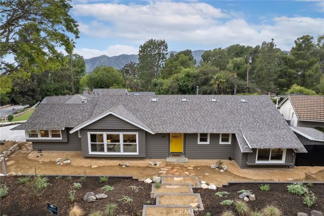 5031 El Adobe Lane, La Crescenta, CA 91214