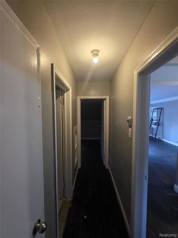 9660 Abington Avenue, Detroit, MI 48227