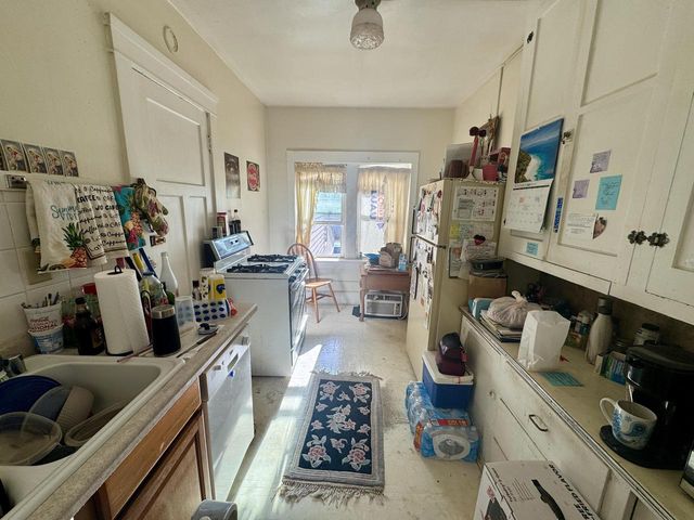 3213 Washington AVENUE, Racine, WI 53405