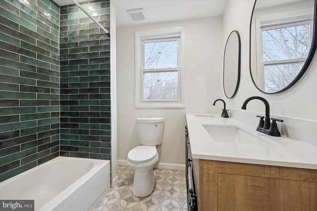 2615 EARP ST, Philadelphia, PA 19146