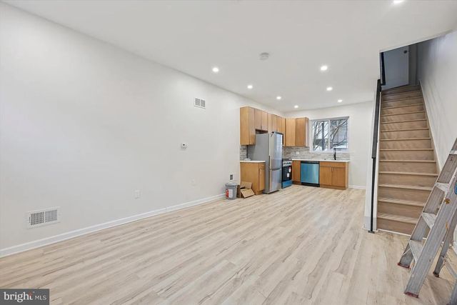 2615 EARP ST, Philadelphia, PA 19146