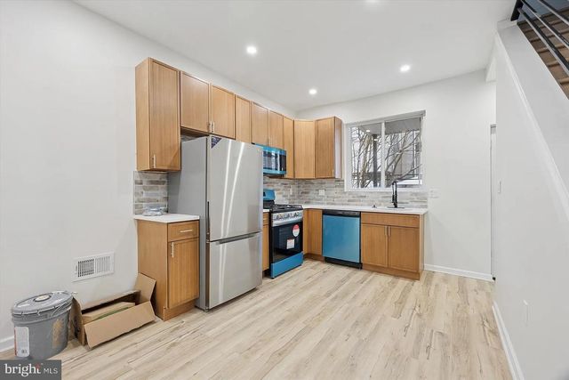 2615 EARP ST, Philadelphia, PA 19146