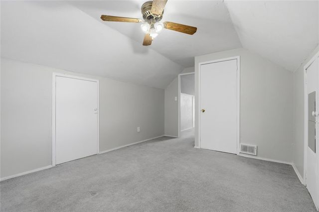 8967 Elm St, Mccandless, PA 15101