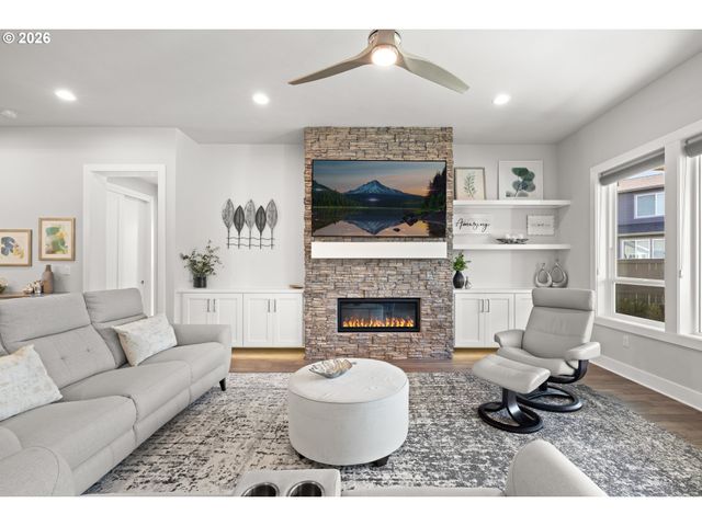 4379 Se 58TH Ave, Hillsboro, OR 97123