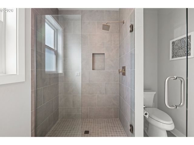 4379 Se 58TH Ave, Hillsboro, OR 97123