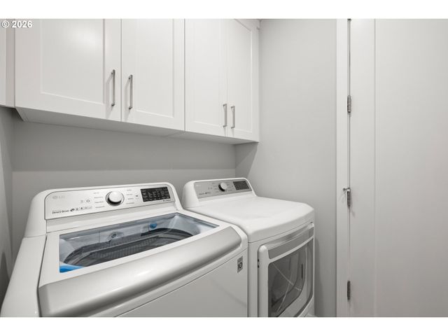 4379 Se 58TH Ave, Hillsboro, OR 97123