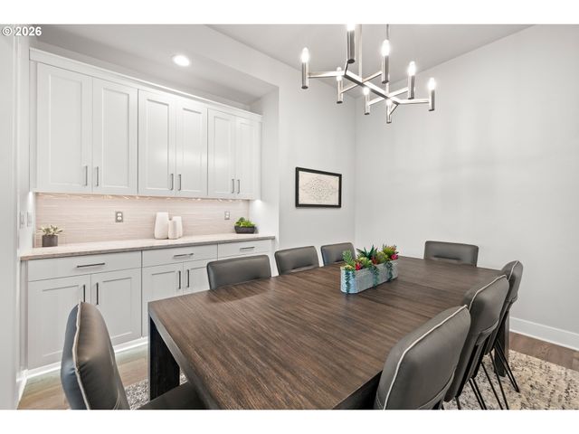 4379 Se 58TH Ave, Hillsboro, OR 97123