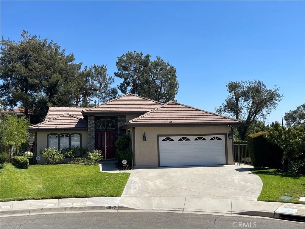 2597 Susan Brook Place, Duarte, CA 91010