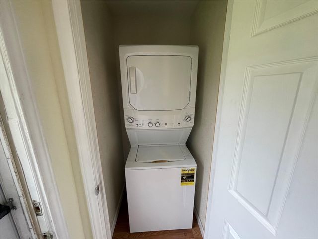 3942 King Street, Houston, TX 77026