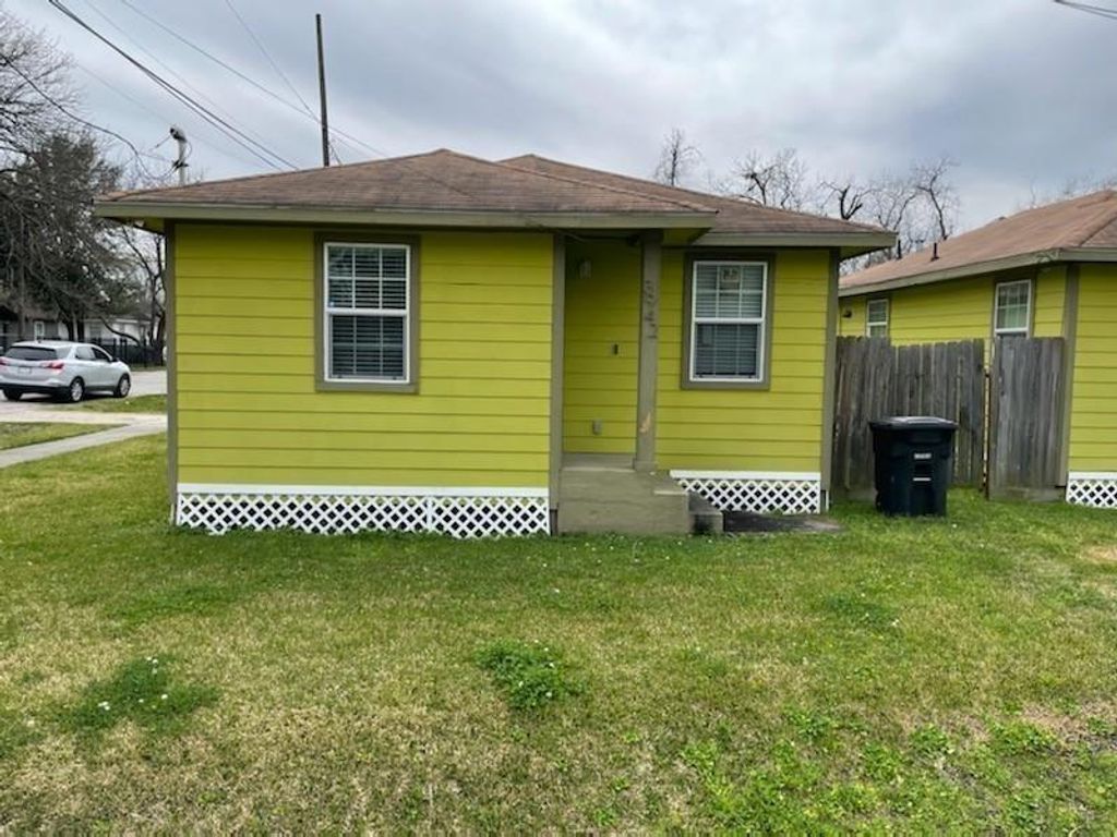 3942 King Street, Houston, TX 77026