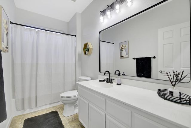 7654 W Rena Drive, Tracy, CA 95304