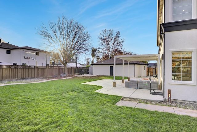 7654 W Rena Drive, Tracy, CA 95304