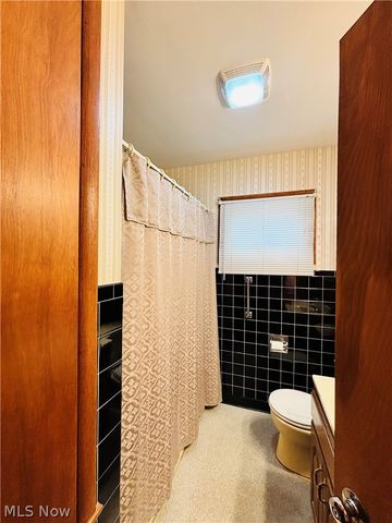 1551 Wilsonway Drive, Barberton, OH 44203