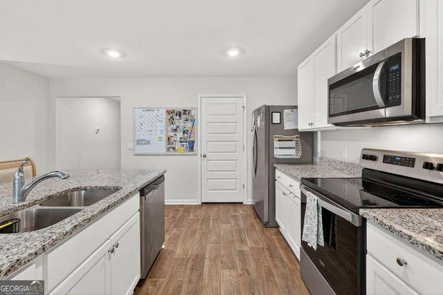 516 Autumns Wood Circle W, Brunswick, GA 31525