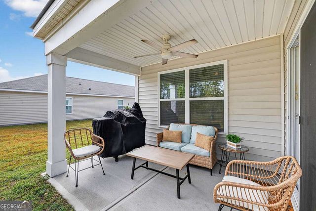 516 Autumns Wood Circle W, Brunswick, GA 31525