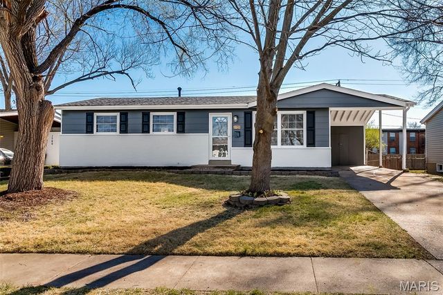 1770 Beverly Drive, Florissant, MO 63031