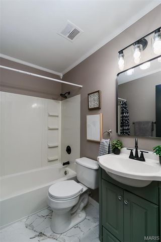 1770 Beverly Drive, Florissant, MO 63031