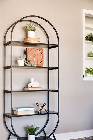 1770 Beverly Drive, Florissant, MO 63031