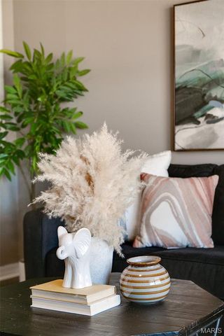 1770 Beverly Drive, Florissant, MO 63031