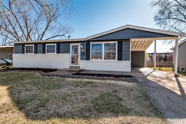 1770 Beverly Drive, Florissant, MO 63031