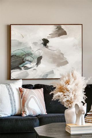 1770 Beverly Drive, Florissant, MO 63031