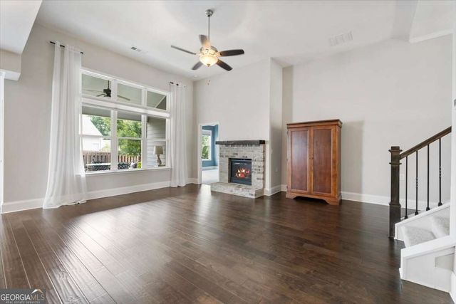 302 Derrymore Drive, Woodstock, GA 30188