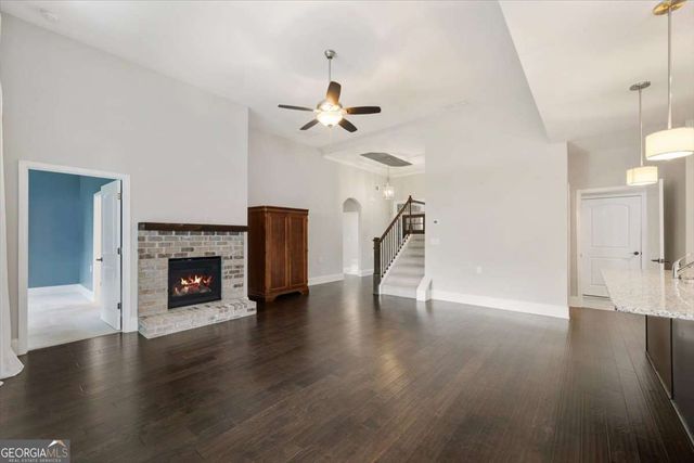 302 Derrymore Drive, Woodstock, GA 30188