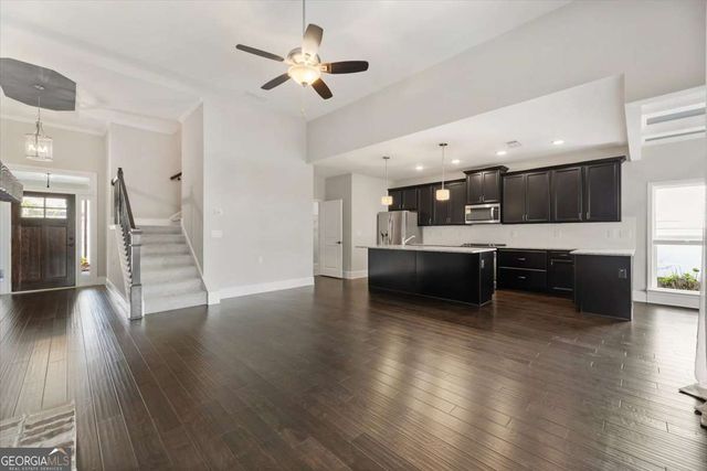 302 Derrymore Drive, Woodstock, GA 30188
