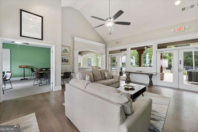 302 Derrymore Drive, Woodstock, GA 30188