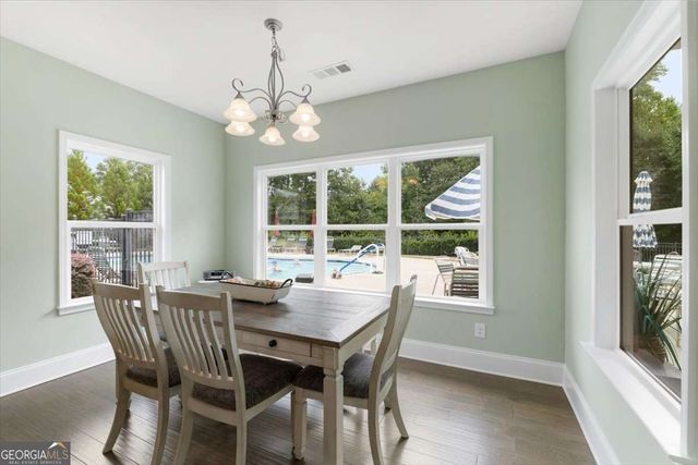 302 Derrymore Drive, Woodstock, GA 30188