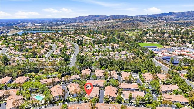 79 Tierra Montanosa, Rancho Santa Margarita, CA 92688