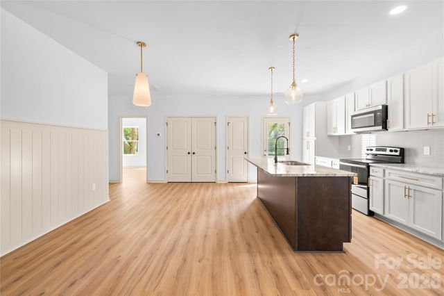 717 Clarinda Street, Rock Hill, SC 29730