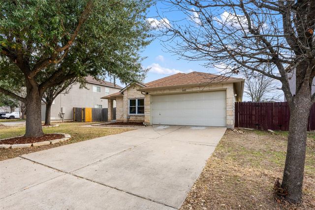 1602 Candlelight DR, Leander, TX 78641