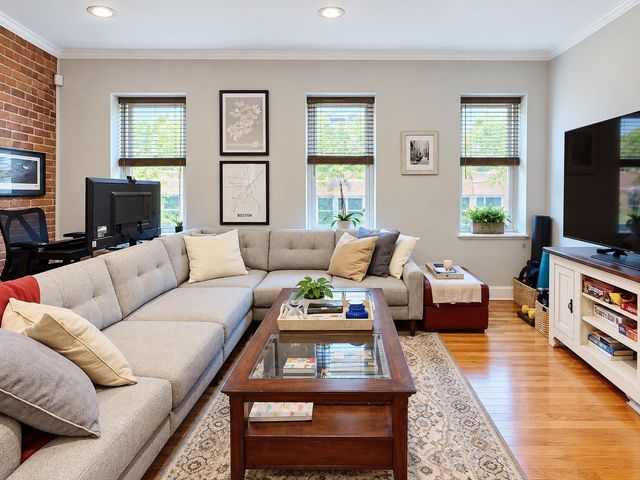 152 Prince Street 6, Boston, MA 02113