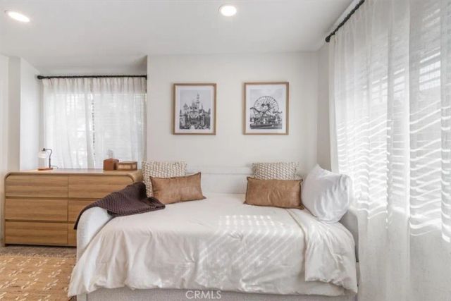 1204 N Sunflower Ave A, Covina, CA 91724