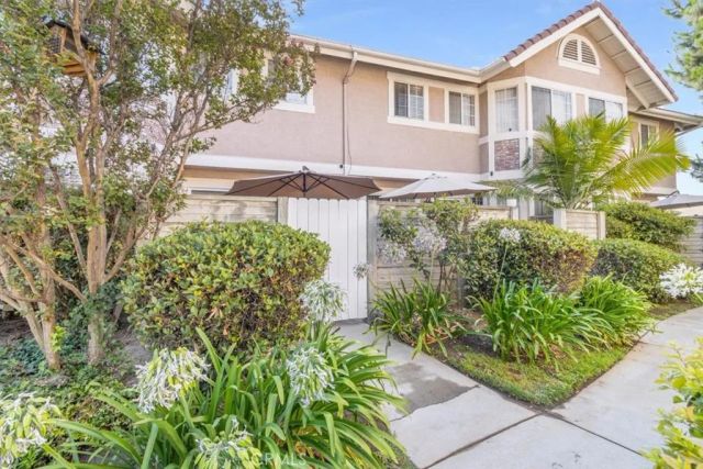 1204 N Sunflower Ave A, Covina, CA 91724