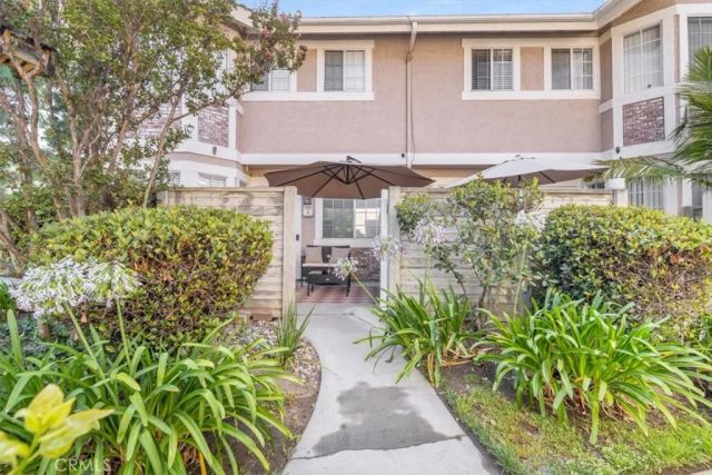 1204 N Sunflower Ave A, Covina, CA 91724