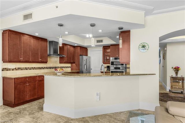 2104 W First ST 1802, Fort Myers, FL 33901