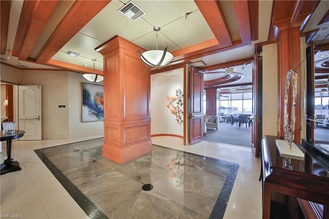 2104 W First ST 1802, Fort Myers, FL 33901
