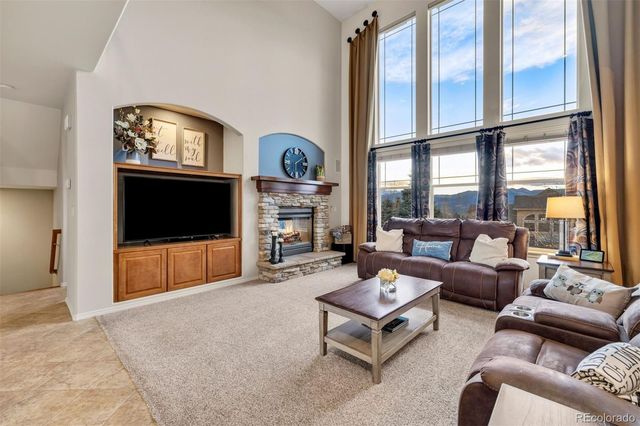 2129 Diamond Creek Drive, Colorado Springs, CO 80921