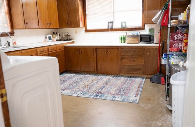 1004 S Evans Road, White Hall, AR 71602