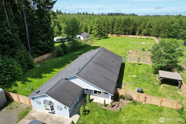 381 Elk Valley Road, Forks, WA 98331