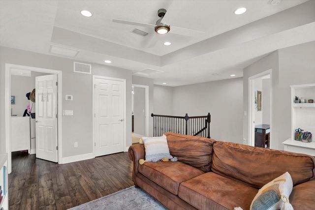 31601 HOLTON COURT, Wesley Chapel, FL 33545