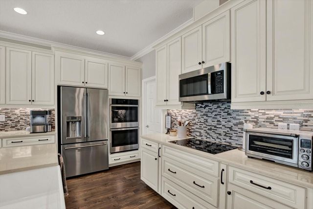 31601 HOLTON COURT, Wesley Chapel, FL 33545